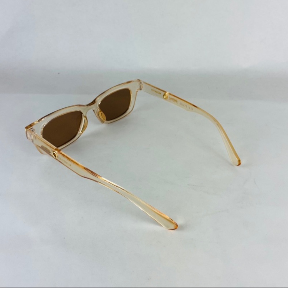Translucent tea frame sunglasses with brown lens - Picture 2 of 4